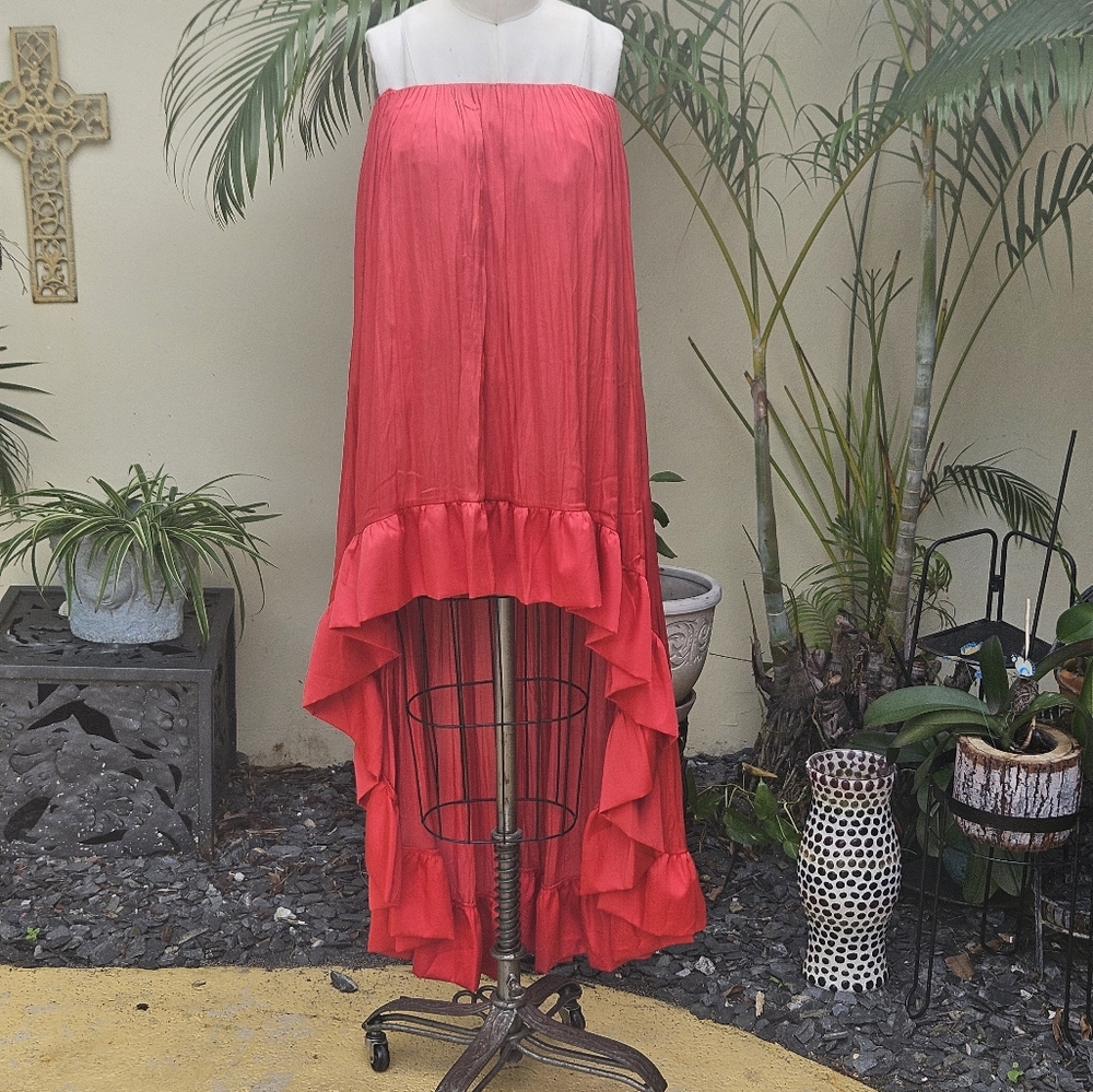 Strut & Bolt maxi long dress size: small